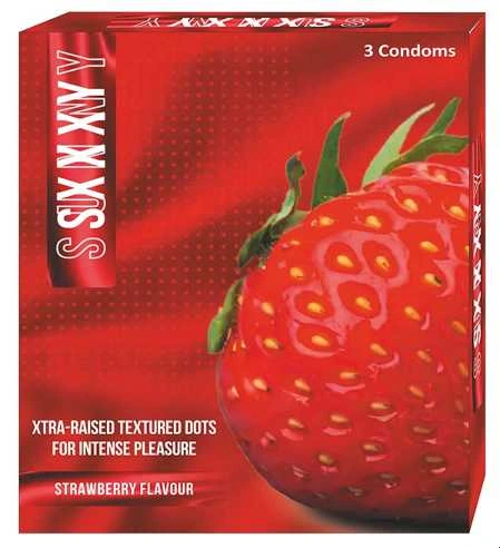 SXXXY strawberry dotted condoms
